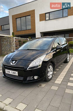 Peugeot 5008 2013 Peugeot 5008 2013