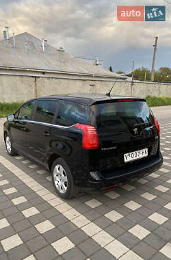 Мікровен Peugeot 5008 2013 в 