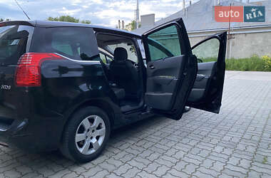 Мікровен Peugeot 5008 2013 в 
