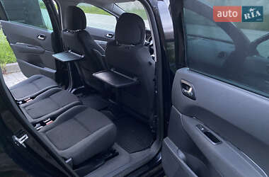 Мікровен Peugeot 5008 2013 в 