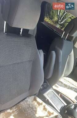 Микровэн Peugeot 5008 2014 в 
