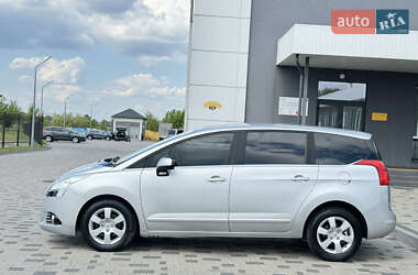 Микровэн Peugeot 5008 2010 в 