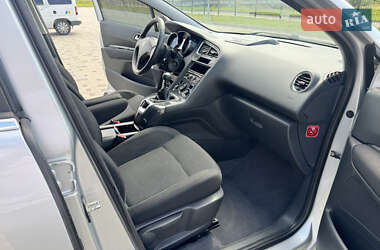 Микровэн Peugeot 5008 2010 в 