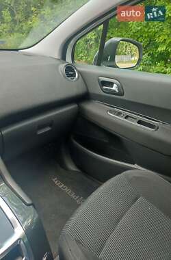 Мікровен Peugeot 5008 2009 в 
