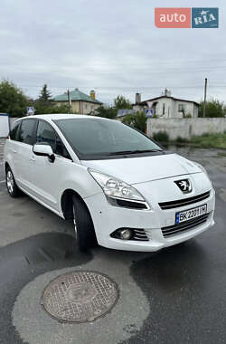 Peugeot 5008 2011 Peugeot 5008 2011