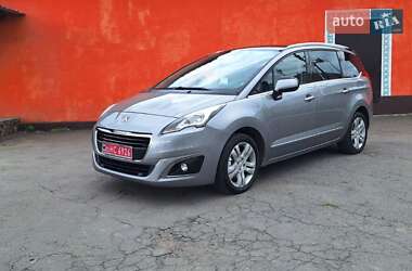Микровэн Peugeot 5008 2016 в Новоархангельске