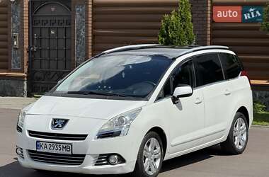 Микровэн Peugeot 5008 2010 в 