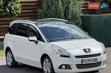 Микровэн Peugeot 5008 2010 в 