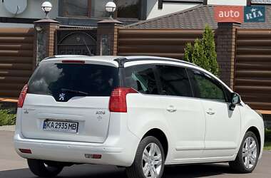 Микровэн Peugeot 5008 2010 в 