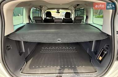 Микровэн Peugeot 5008 2010 в 