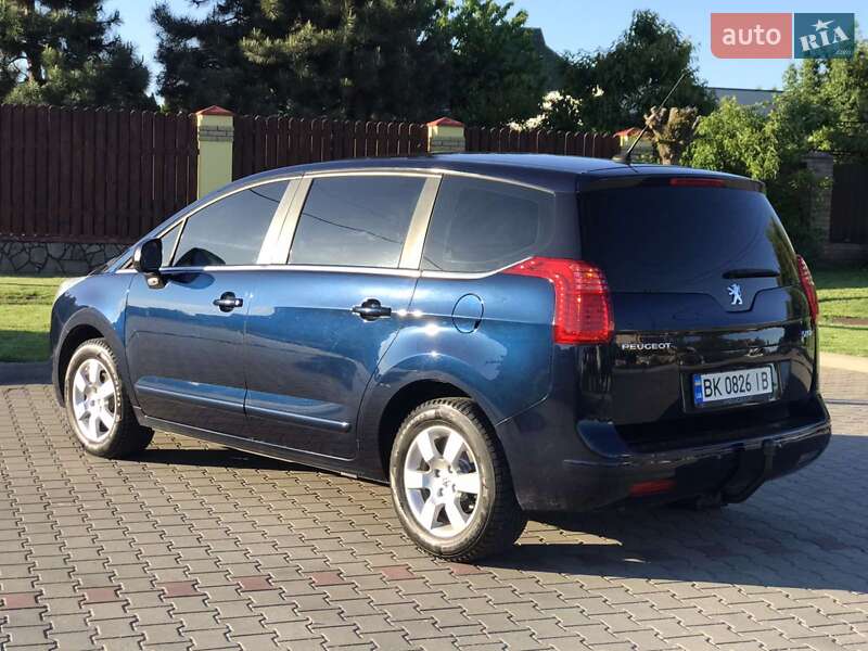 Мікровен Peugeot 5008 2010 в Луцьку
