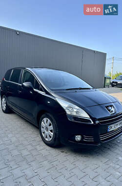 Микровэн Peugeot 5008 2009 в Львове