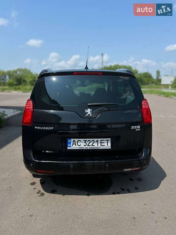 Мікровен Peugeot 5008 2013 в Шептицькому