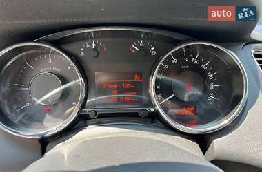 Микровэн Peugeot 5008 2013 в 