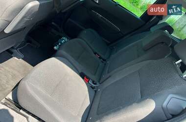 Микровэн Peugeot 5008 2013 в 