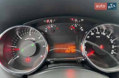 Микровэн Peugeot 5008 2011 в 