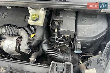 Микровэн Peugeot 5008 2011 в 