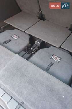 Микровэн Peugeot 5008 2011 в 