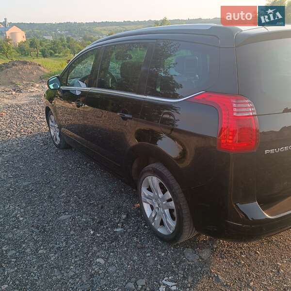 Микровэн Peugeot 5008 2011 в Золочеве