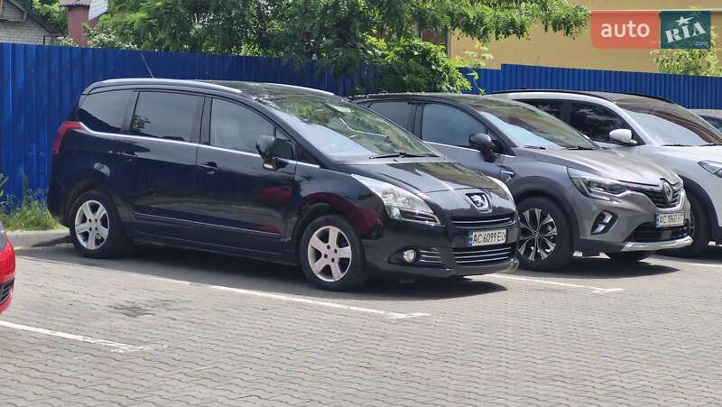 Мікровен Peugeot 5008 2011 в Луцьку