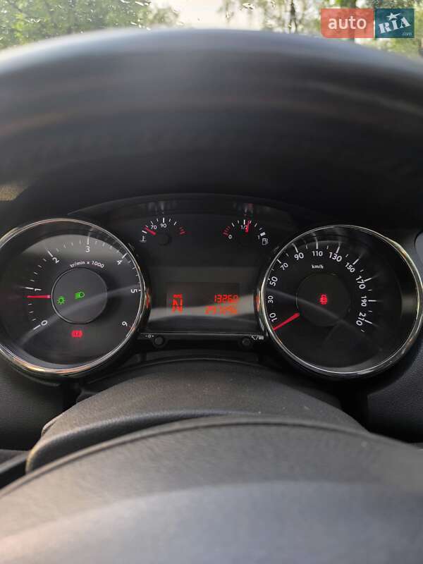 Мікровен Peugeot 5008 2010 в Полтаві