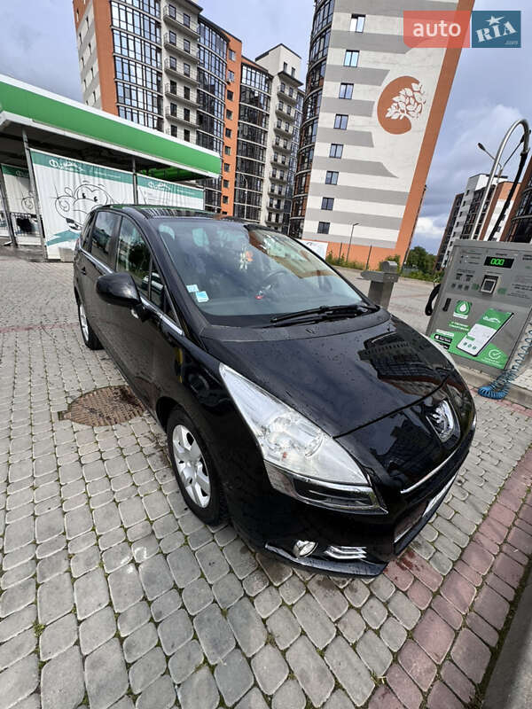 Мікровен Peugeot 5008 2012 в Івано-Франківську