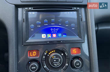 Микровэн Peugeot 5008 2011 в 