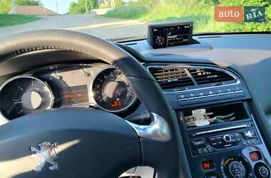 Микровэн Peugeot 5008 2013 в 