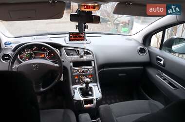 Микровэн Peugeot 5008 2010 в 