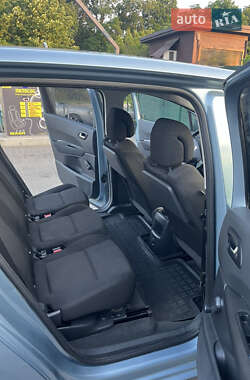 Микровэн Peugeot 5008 2010 в 