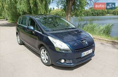 Мікровен Peugeot 5008 2010 в Рівному