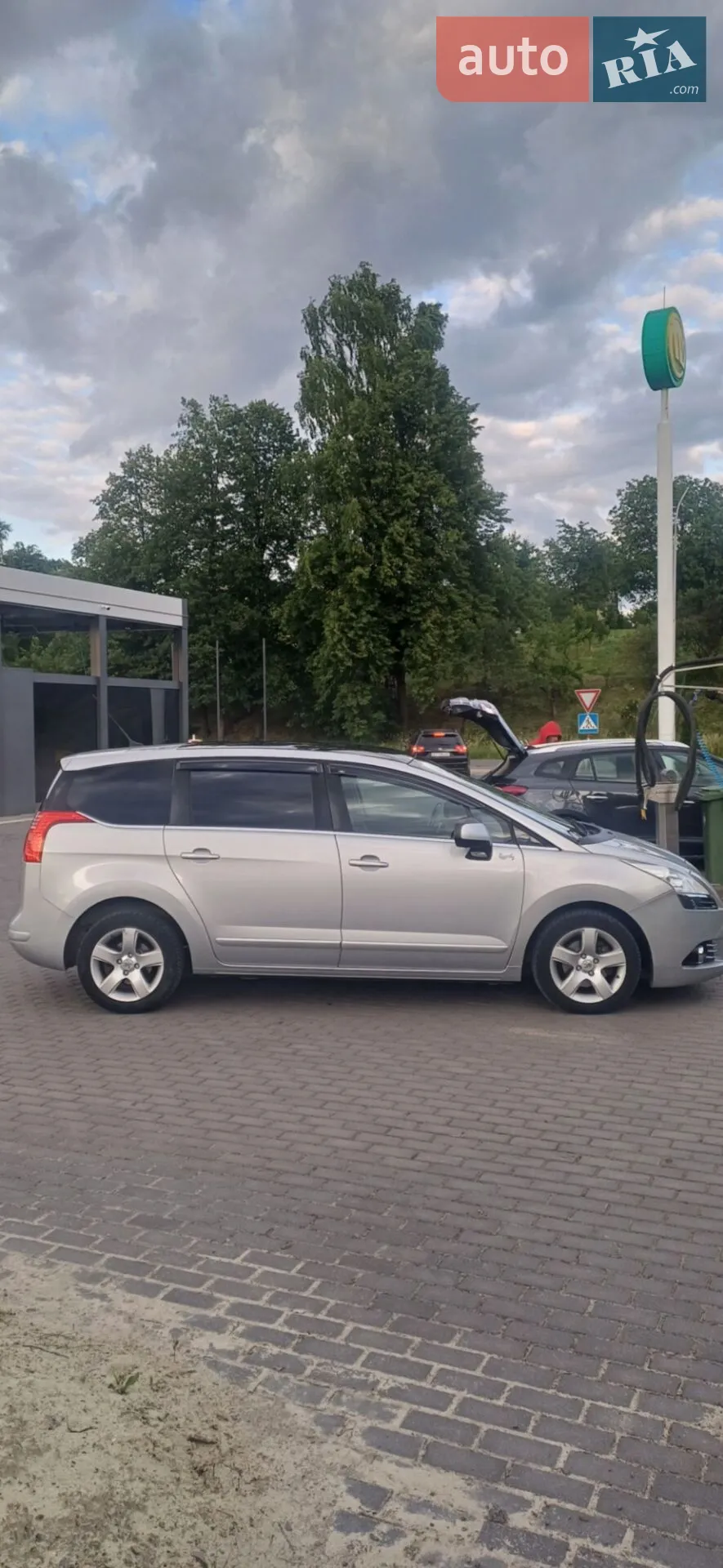 2011 Peugeot 5008 - мініатюра 9
