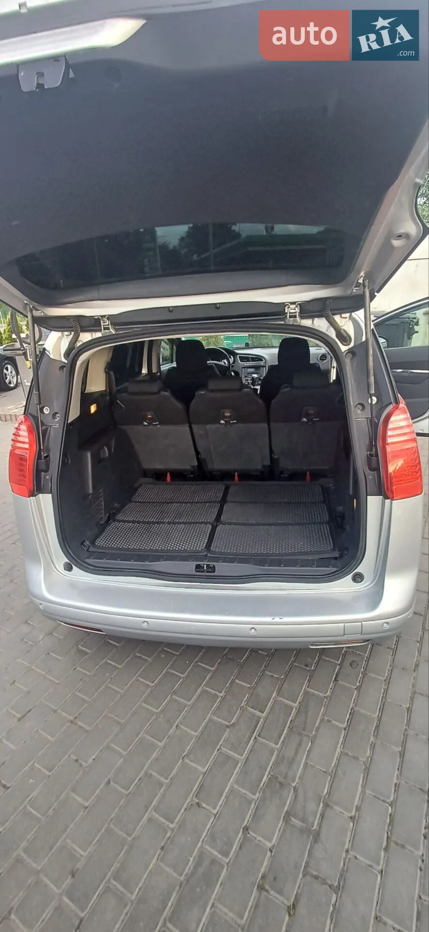 2011 Peugeot 5008 - мініатюра 22