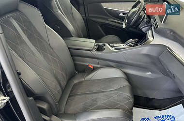 Внедорожник / Кроссовер Peugeot 5008 2019 в 