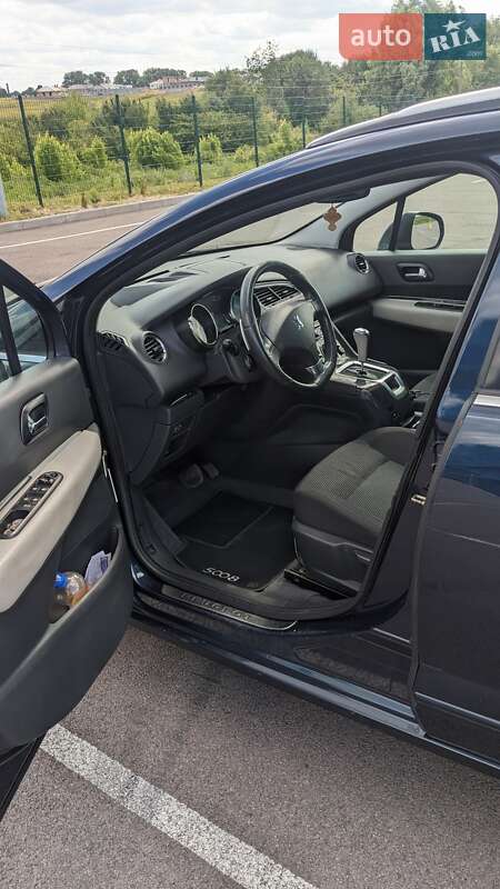 Мікровен Peugeot 5008 2011 в Рівному