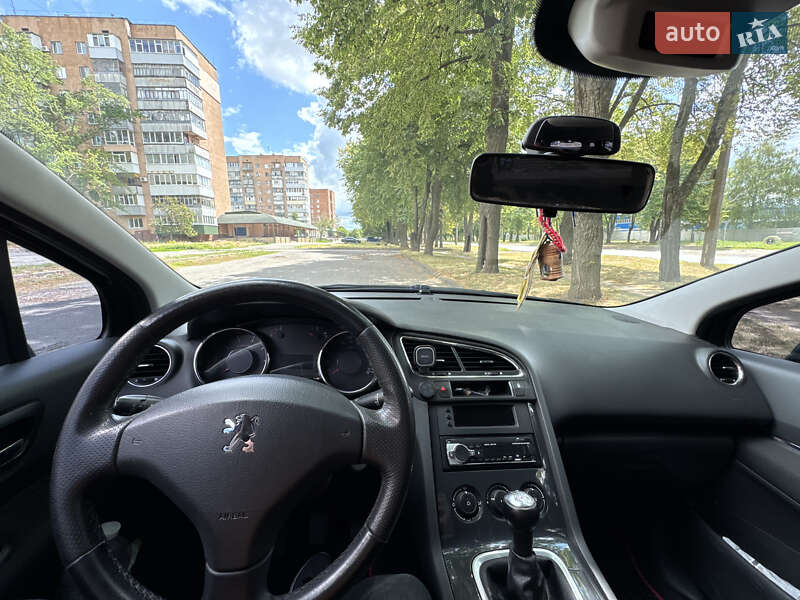 Peugeot 5008 2010