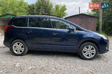 Мікровен Peugeot 5008 2010 в Кам'янець-Подільському
