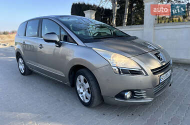 Микровэн Peugeot 5008 2010 в Львове
