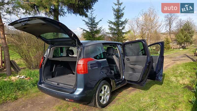Мікровен Peugeot 5008 2013 в Тернополі