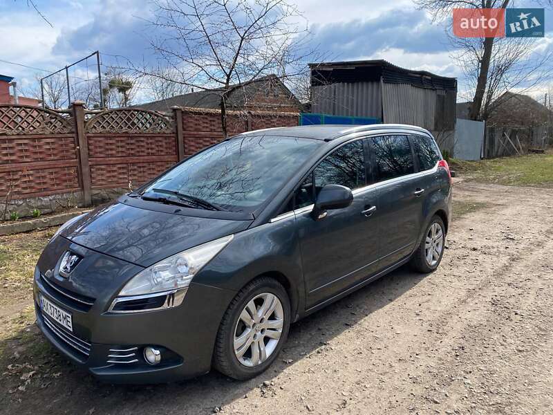 Peugeot 5008 2010