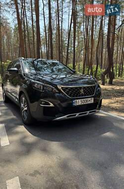 Позашляховик / Кросовер Peugeot 5008 2017 в Полтаві
