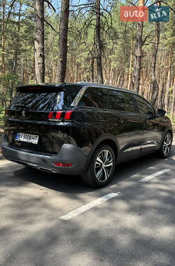 Позашляховик / Кросовер Peugeot 5008 2017 в Полтаві