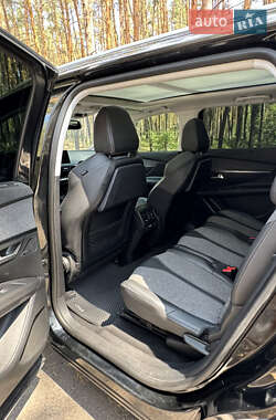 Позашляховик / Кросовер Peugeot 5008 2017 в Полтаві