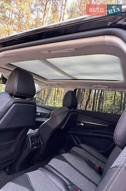 Позашляховик / Кросовер Peugeot 5008 2017 в Полтаві
