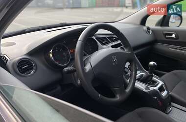 Мікровен Peugeot 5008 2013 в 