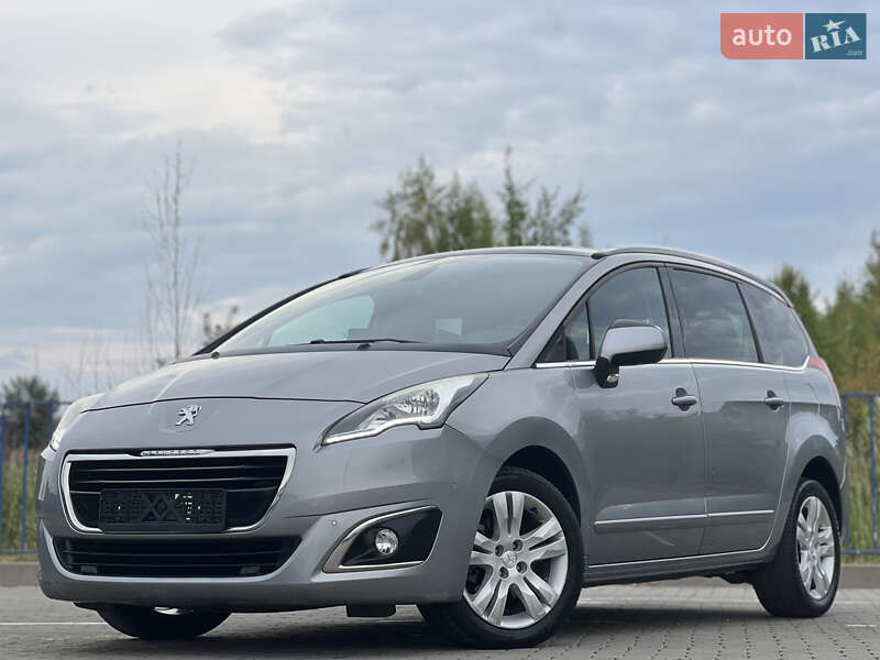Микровэн Peugeot 5008 2016 в Дрогобыче
