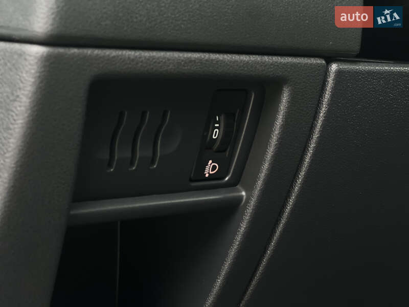 Микровэн Peugeot 5008 2016 в Дрогобыче