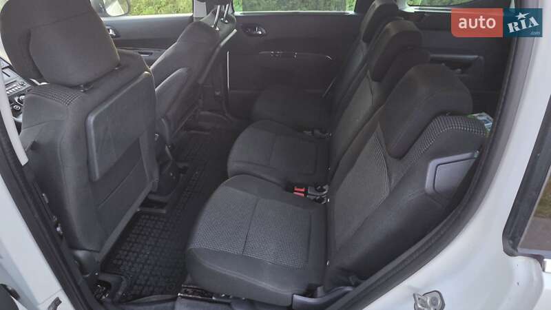 Мікровен Peugeot 5008 2014 в Івано-Франківську фото 25 Мікровен Peugeot 5008 2014 в Івано-Франківську