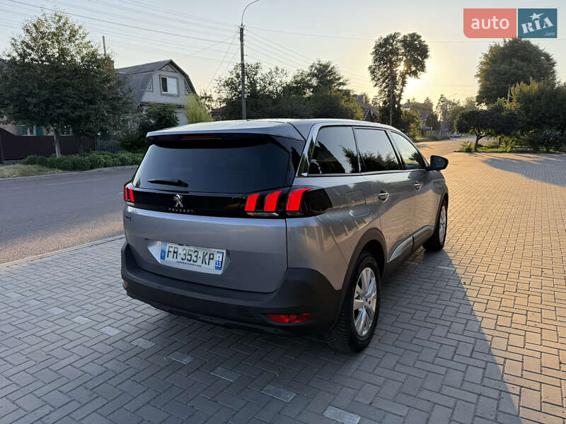 Внедорожник / Кроссовер Peugeot 5008 2020 в Черкассах