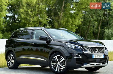 Внедорожник / Кроссовер Peugeot 5008 2020 в Луцке